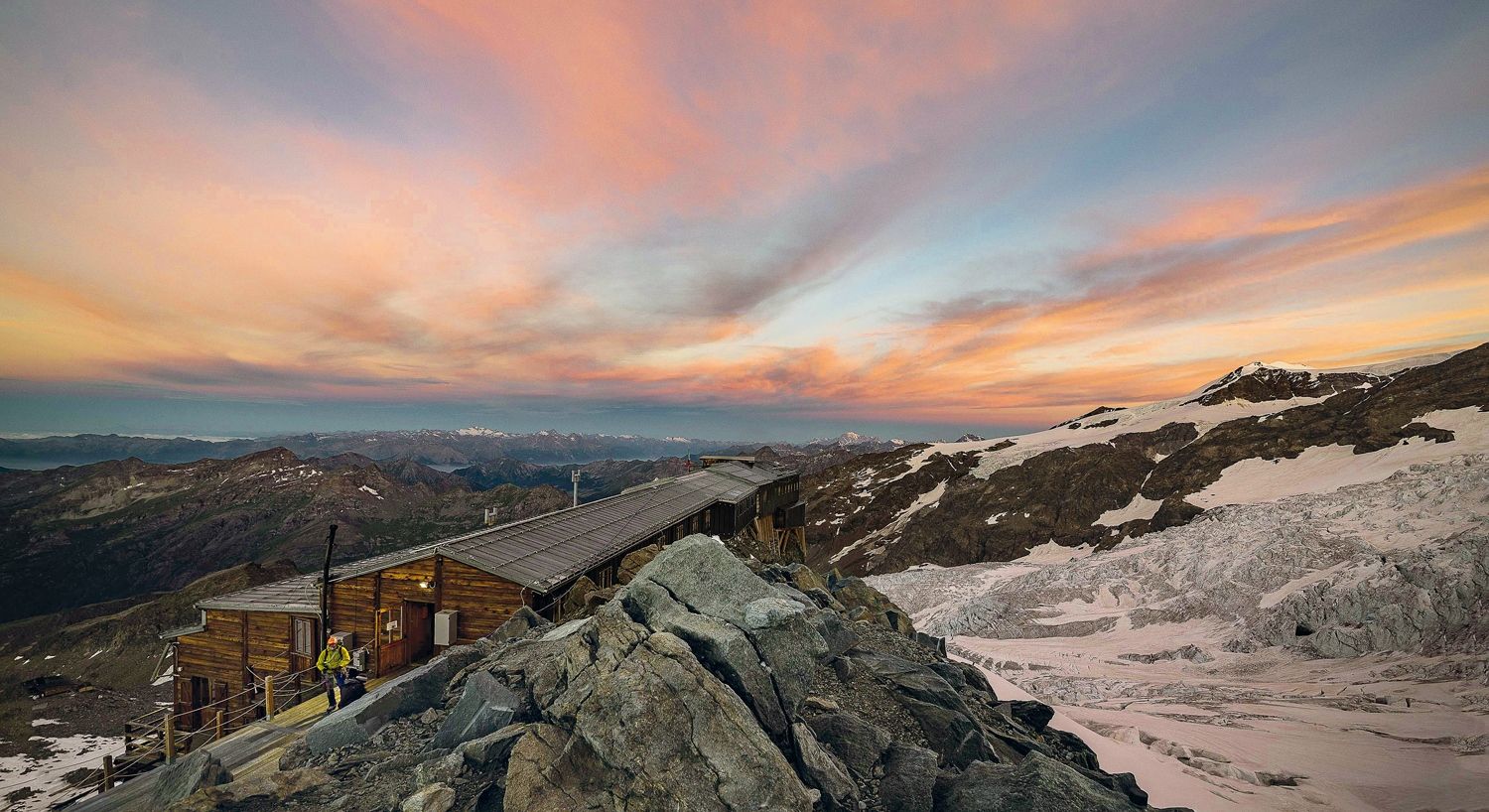 La Capanna Giovanni Gnifetti | Itinerari Monte Rosa