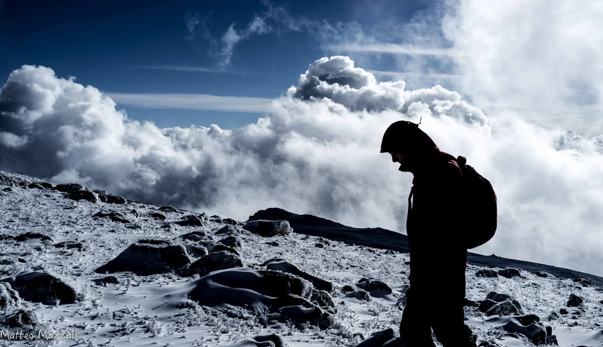 Escursioni in montagna: cosa fare in caso di vento forte