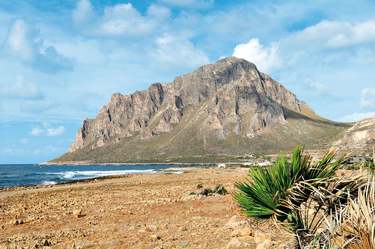 L’escursione sul Monte Cofano tra i sentieri più belli della Sicilia