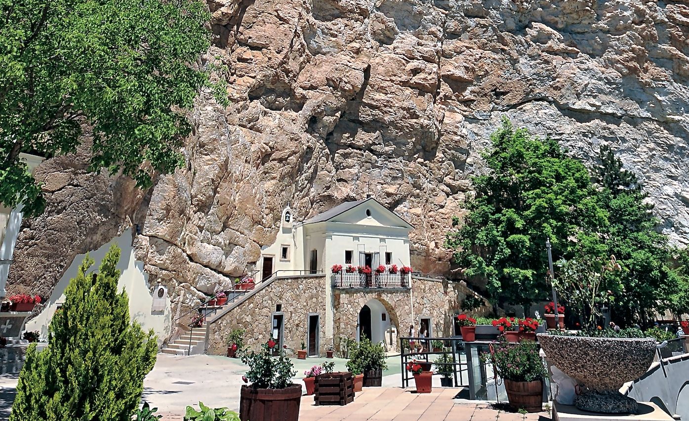 Da Campo dell’Osso alla Santissima Trinità | Lazio a piedi