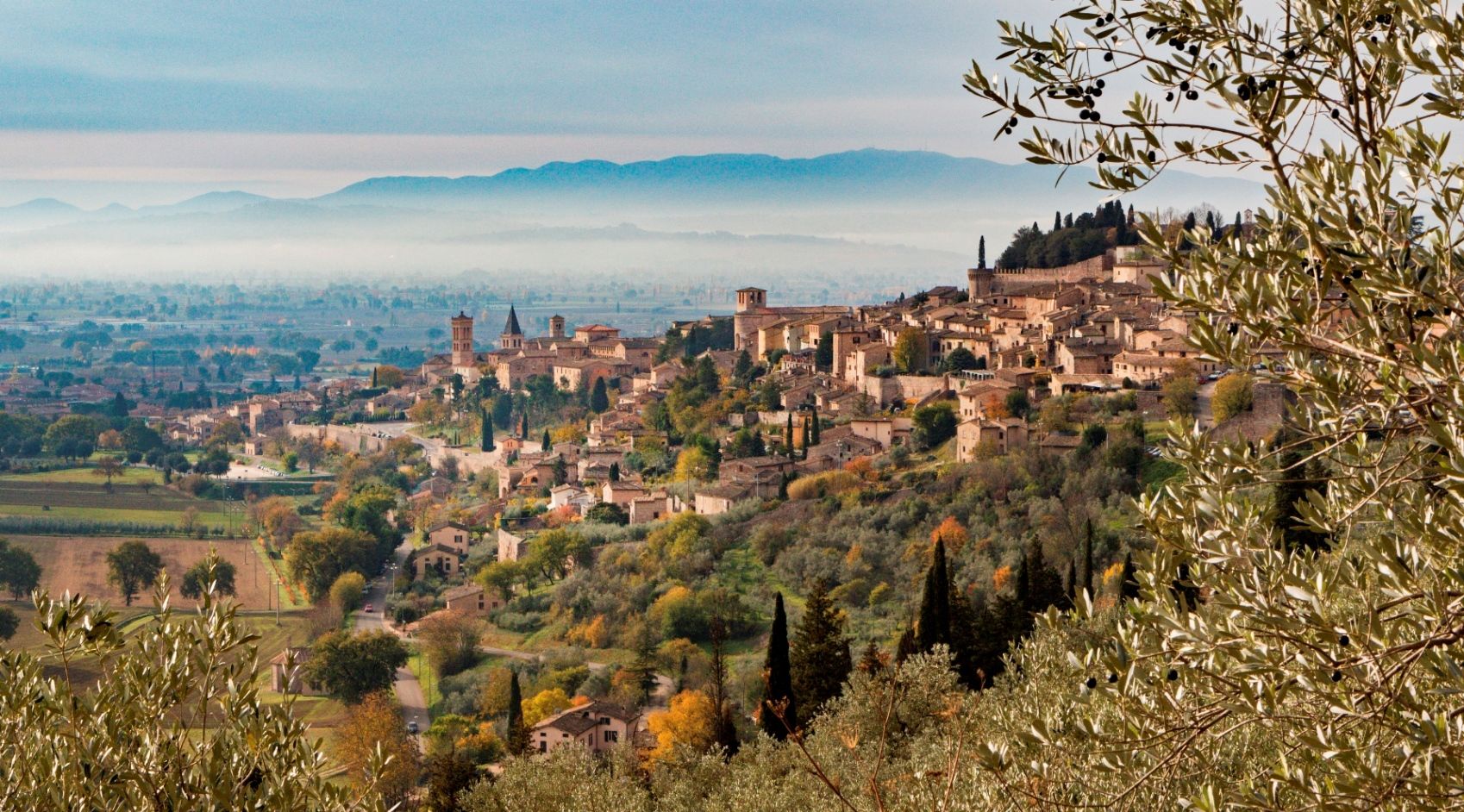L’anello di Spello lungo l’acquedotto romano | Umbria a piedi