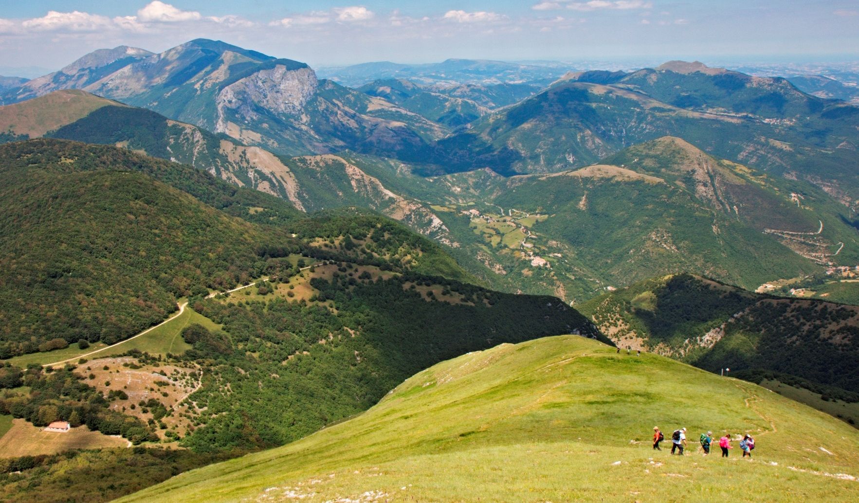 Monte Cucco (1566 m) | Umbria a piedi