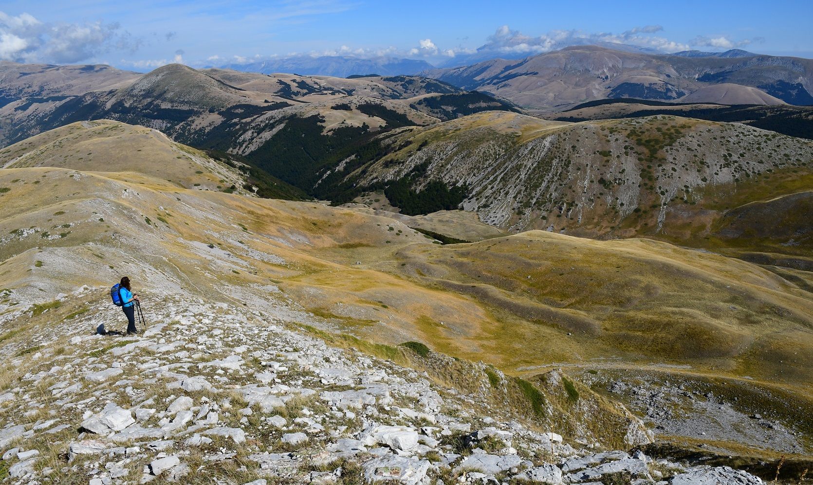 In arrivo la guida “Sentieri nel Parco Nazionale d’Abruzzo”