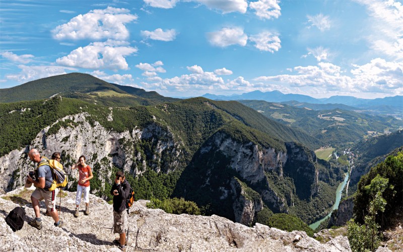 La Gola del Furlo dalla vetta del Monte Pietralata