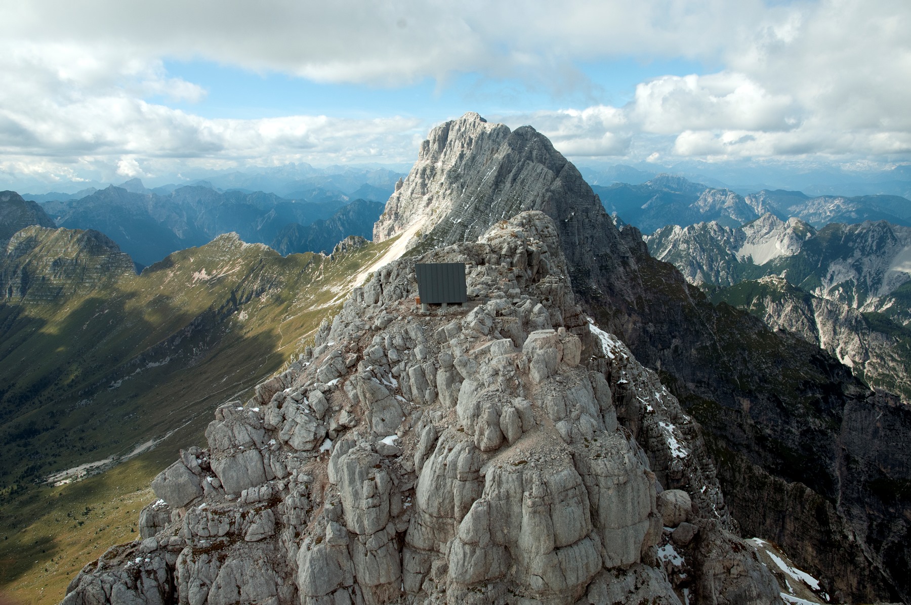 Il Bivacco Luca Vuerich | A piedi nel Friuli Venezia Giulia