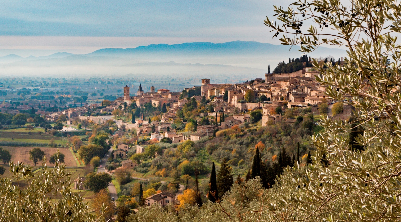 L’anello di Spello lungo l’acquedotto romano | Umbria a piedi
