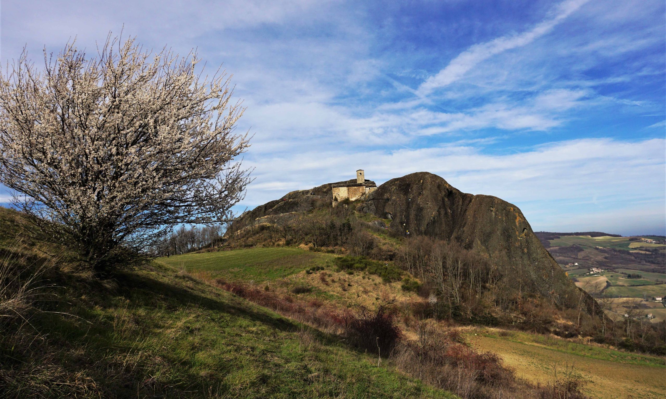 La Val Trebbia e le sue Pietre | Emilia Romagna a piedi