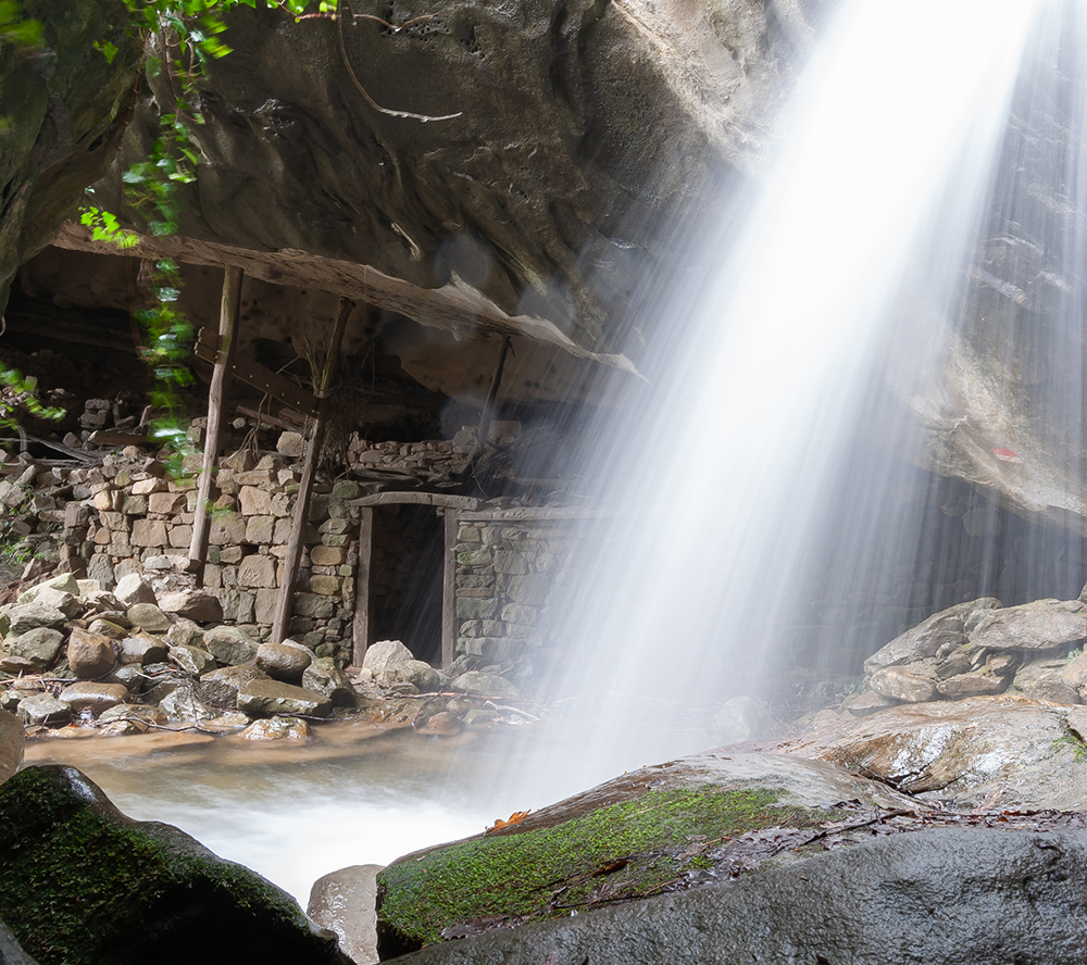 Le Cascate del Petrienno | Appennino Perduto