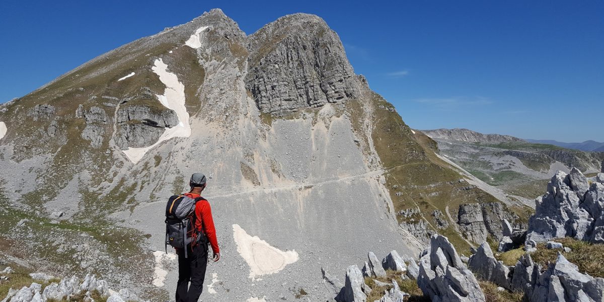 Al Monte Meta per la Conca dei Biscurri | Abruzzo a piedi